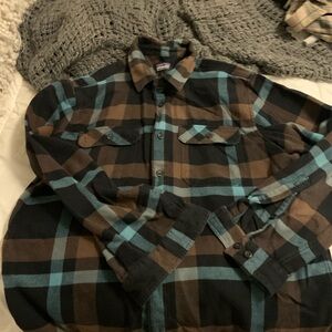 Patagonia Organic Cotton Shirt - Black and Blue